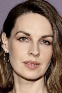 Jessica Raine