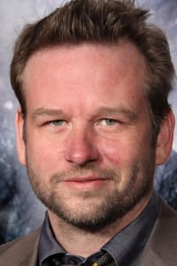 Dallas Roberts