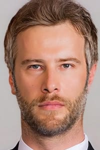 Özgür Çevik