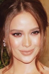 Arci Muñoz