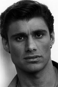Steven Bauer