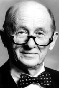 Milton Selzer