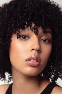 Miriane Carine
