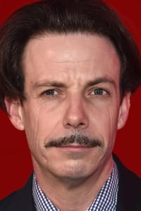Noah Taylor