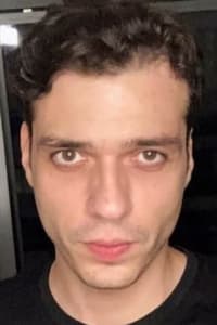 Ali Önsöz