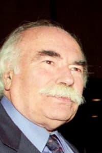 Nikos Kouros