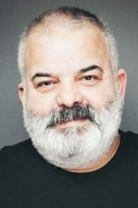 Deniz Oral