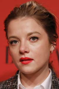 Jella Haase