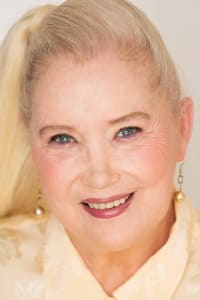 Sally Kirkland