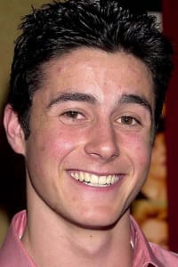 Eli Marienthal