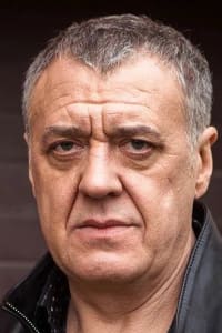 Artur Vakha
