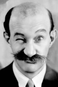 James Finlayson