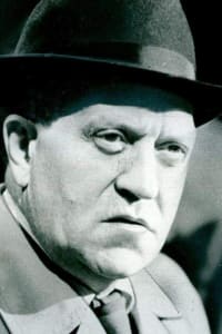Roddy McMillan