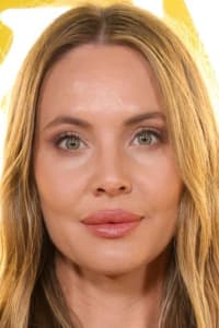 Leah Pipes