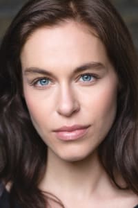 Kirsty Averton