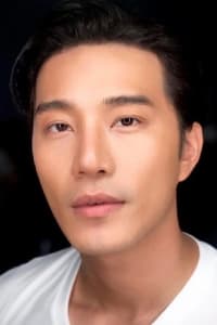 Thassapak Hsu