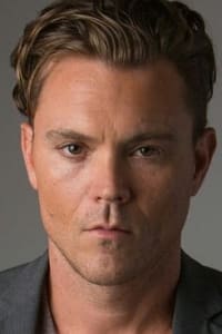 Clayne Crawford