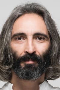 Fırat Tanış