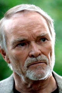 Pierre Vaneck