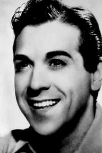 Luis Mariano