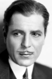 Warner Baxter