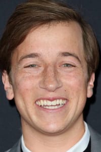 Skyler Gisondo