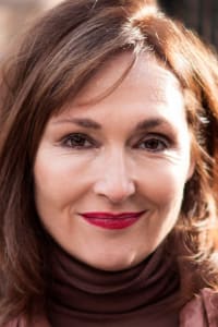 Nora Dunn