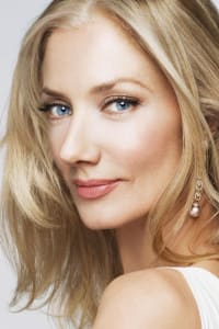 Joely Richardson