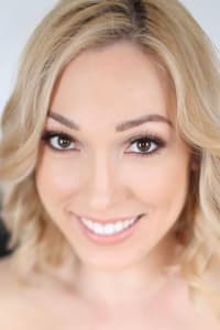 Lily LaBeau