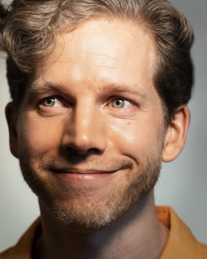 Stark Sands