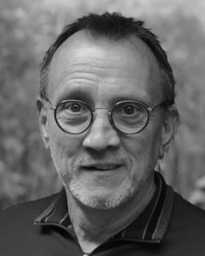 Steve Barron