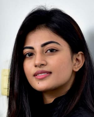 Anandhi