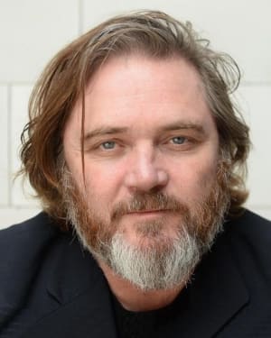 Alex Ferns