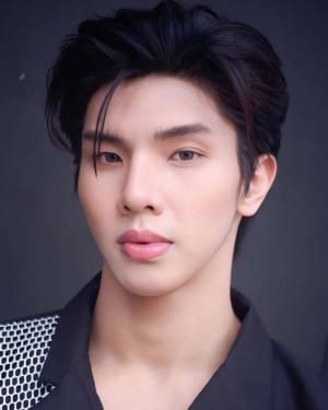 Lee Long Shi