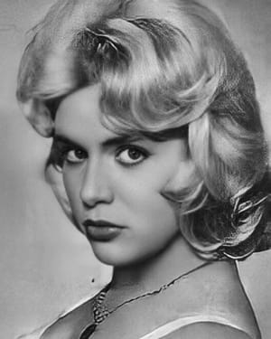 Nurhan Nur