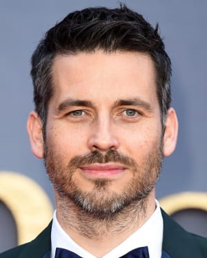 Robert James-Collier