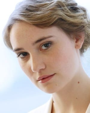 Déborah François