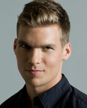 Pete Ploszek