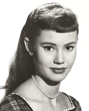 Roberta Shore