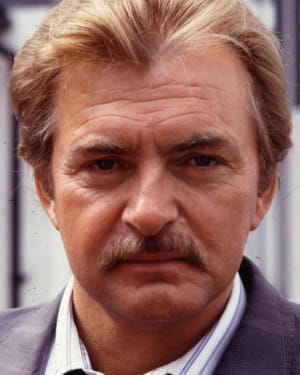 Tony Scannell