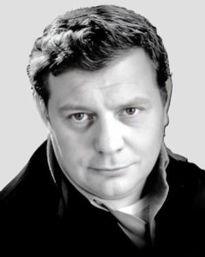 Renzo Palmer