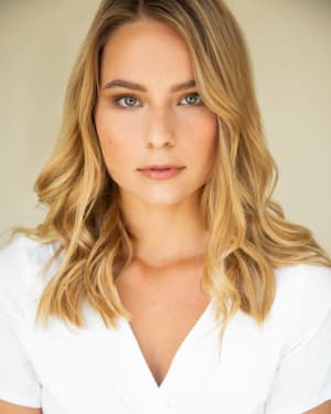 Annika Foster