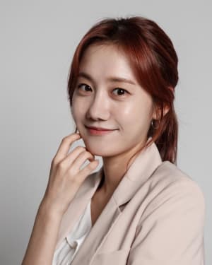 Jung Min-ah