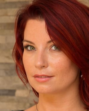 Julie Valmont