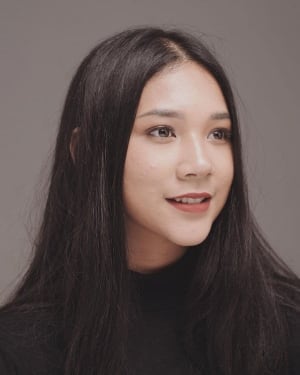 Agnes Naomi