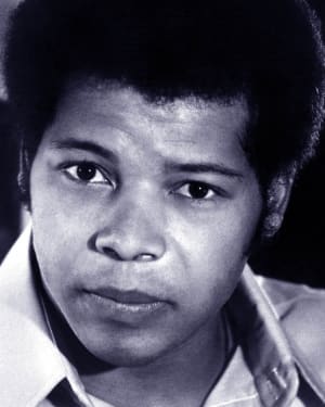 Felton Perry