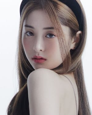 Huh Yunjin