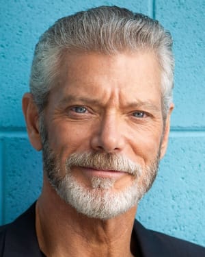 Stephen Lang