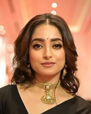 Ishaa Saha