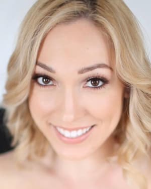 Lily LaBeau